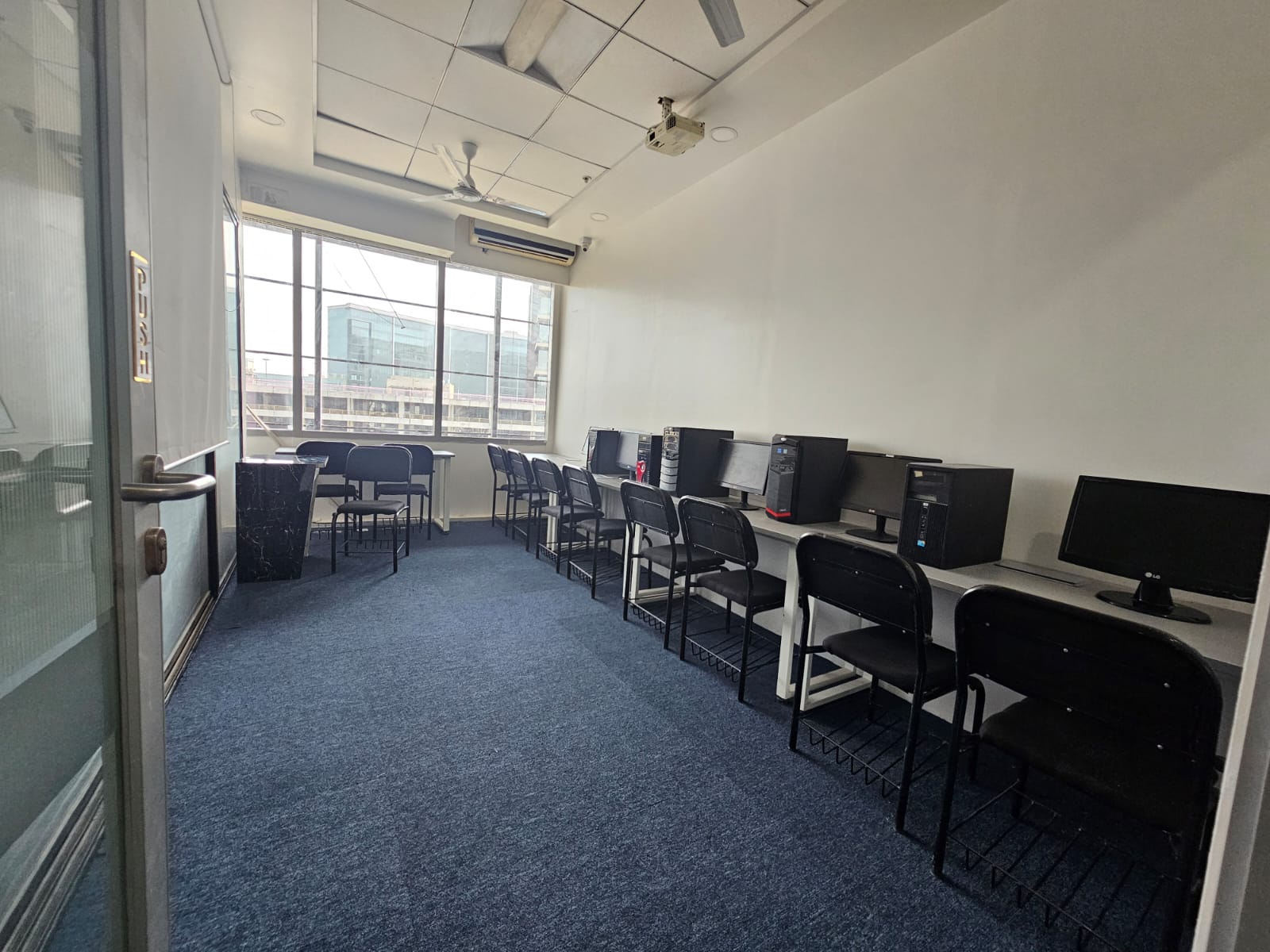 Computer lab classroom