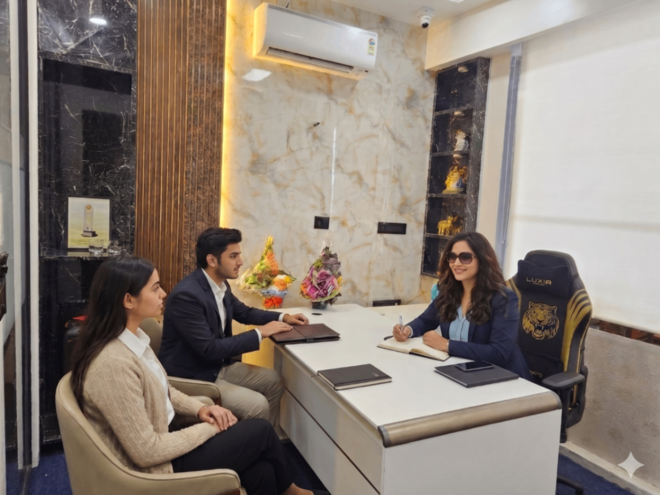SEED counseling meeting with students